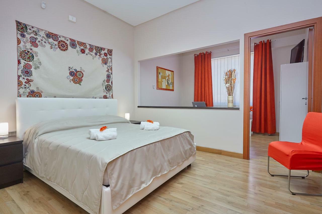 Sturzo 44 Bed & Breakfast Палермо Екстериор снимка